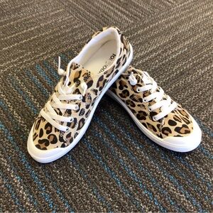 Leopard Tennis Shoe